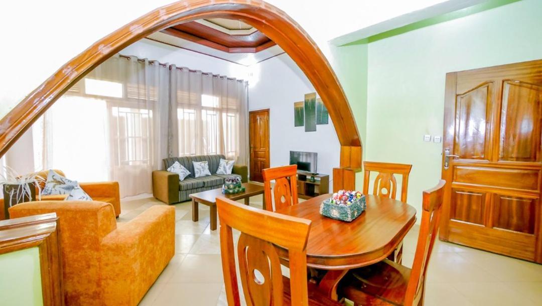 Bed and Breakfast Da Vinci House Kigali Exterior foto